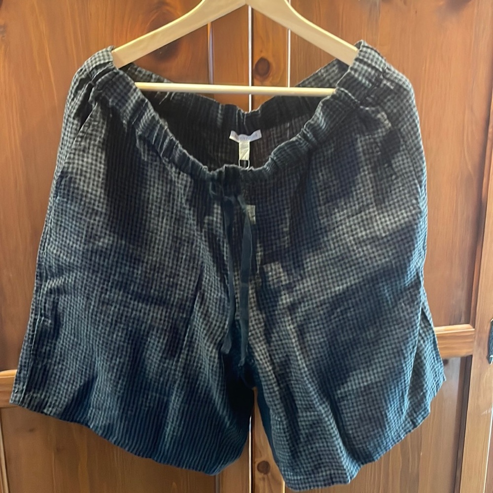 NWT Eileen Fisher Organic Linen Seersucker Shorts Large/XLarge
